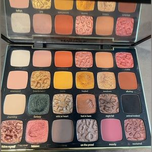 Tarte Maneater eyeshadow palette